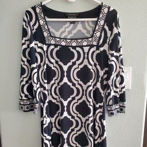 White House Black Market (M) Black and White geometric dress